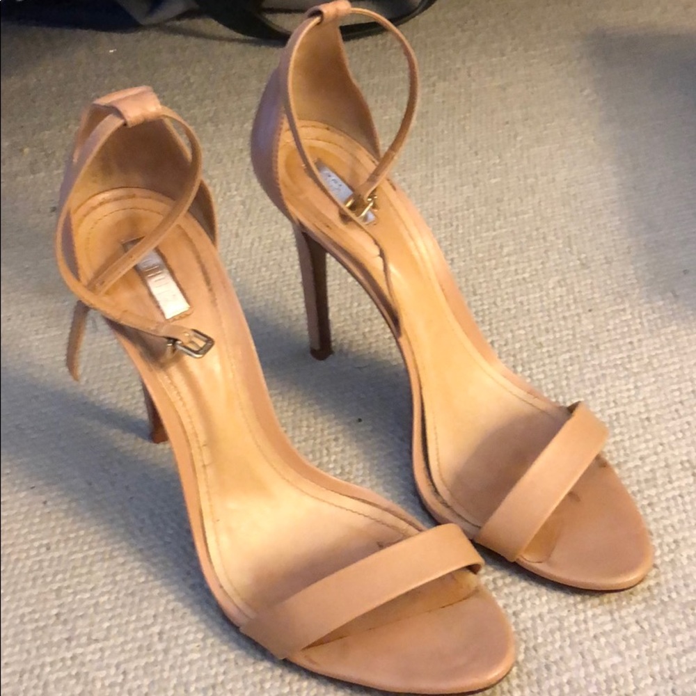 Schultz nude leather heels